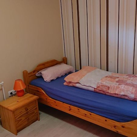 Ferienwohnung Angelburg - Marburg Biedenkopf Mit Balkon Und Badewanne Gonnern エクステリア 写真
