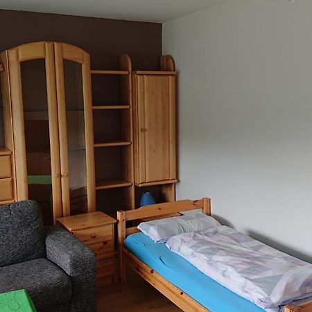 Ferienwohnung Angelburg - Marburg Biedenkopf Mit Balkon Und Badewanne Gonnern エクステリア 写真
