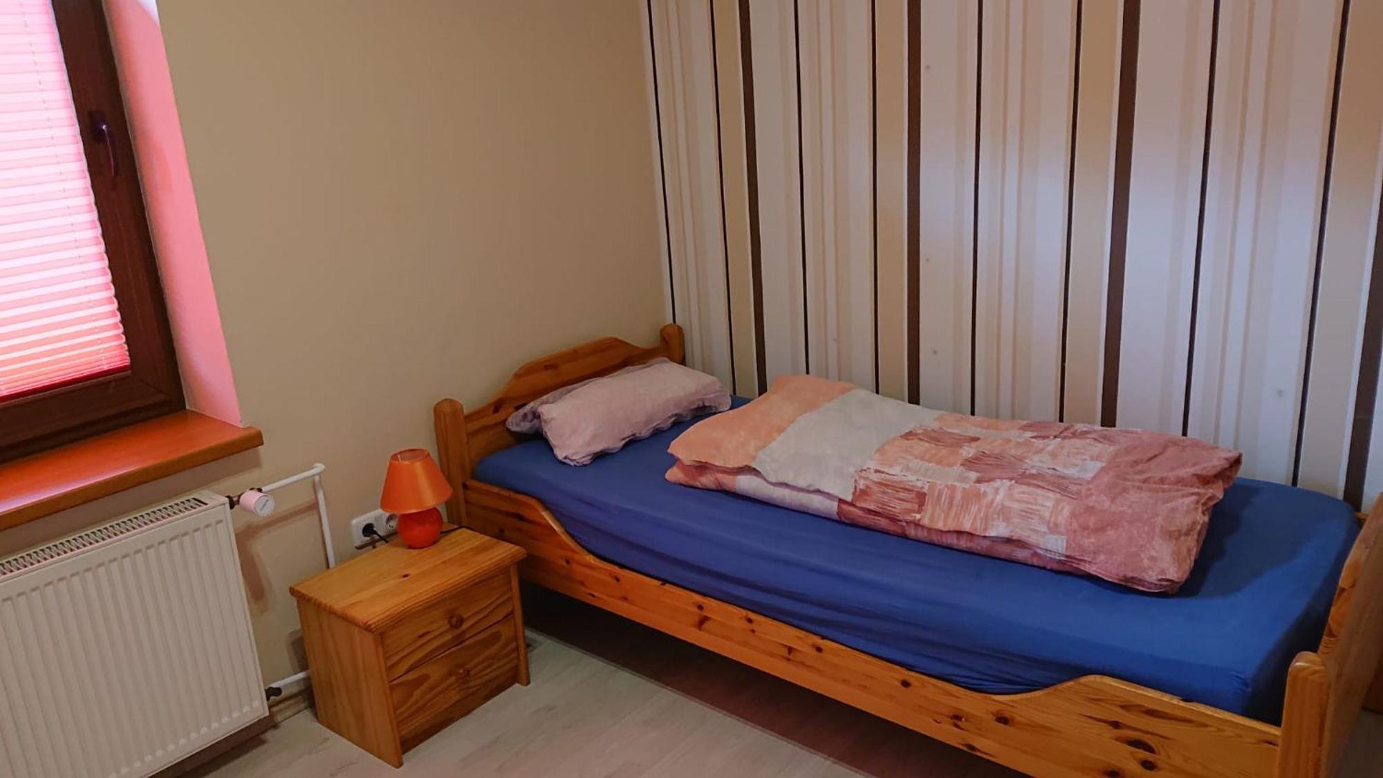 Ferienwohnung Angelburg - Marburg Biedenkopf Mit Balkon Und Badewanne Gonnern エクステリア 写真