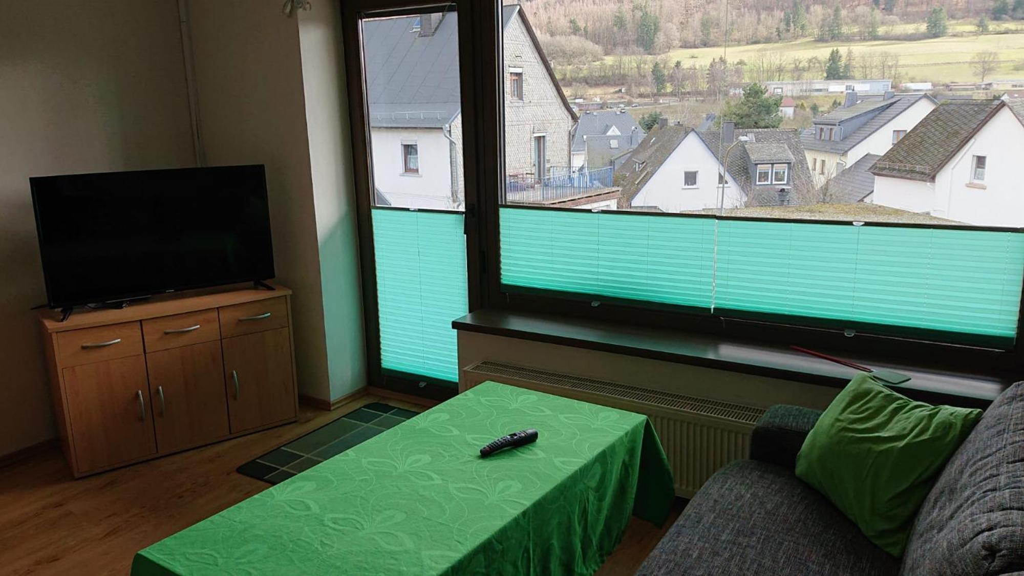 Ferienwohnung Angelburg - Marburg Biedenkopf Mit Balkon Und Badewanne Gonnern エクステリア 写真